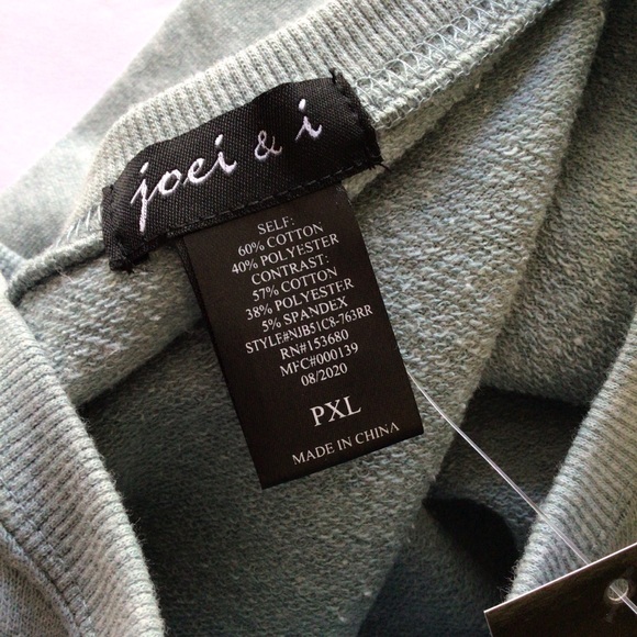 CHRISTMAS PARTY SWEATSHIRT GREEN AND GOLD NWT PXL - Picture 7 of 8